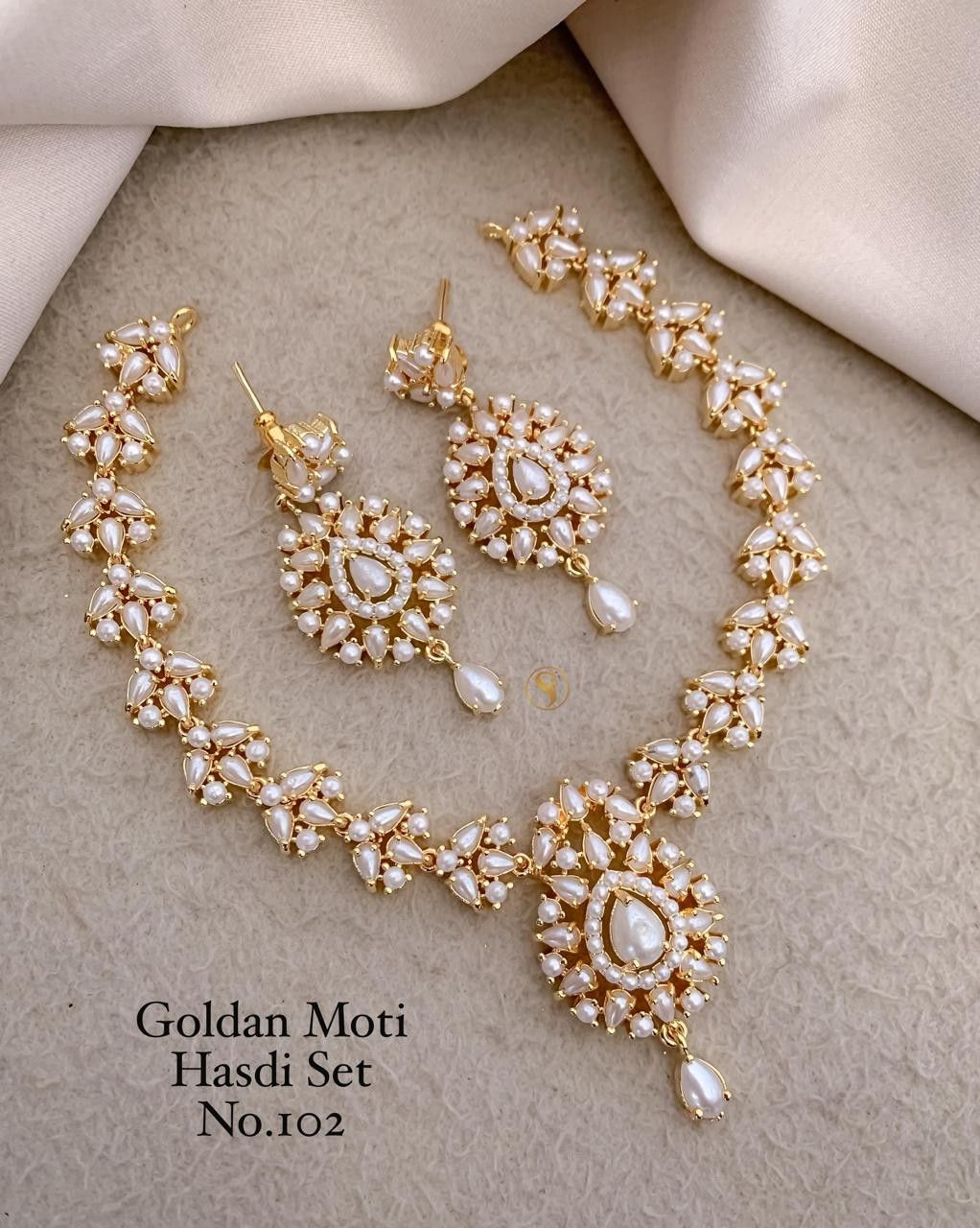 Moti sets